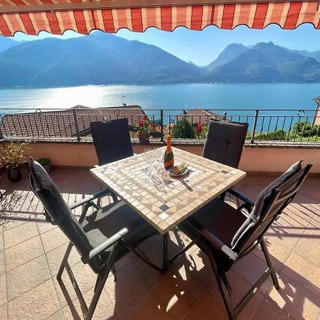 Lägenhet 2-bedroom Lakeview Mastena Belvedere San Siro (Lombardy)