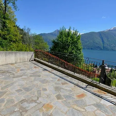 Appartement 2-bedroom Lakeview Mastena Belvedere *