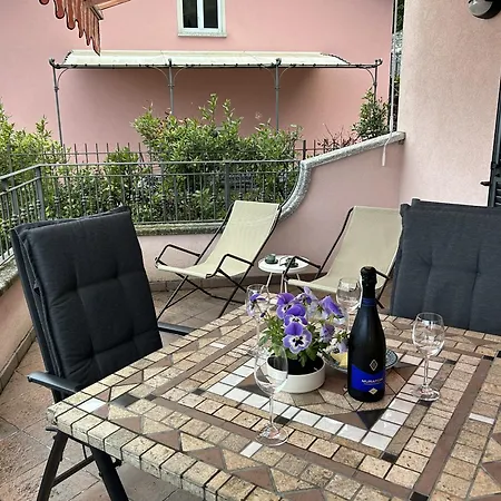 2-bedroom Lakeview Mastena Belvedere سان سيرو